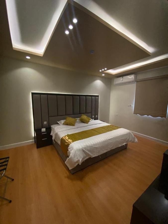 فندق ادوماتو Adomato Hotel Dawmat al-Jandal Ngoại thất bức ảnh