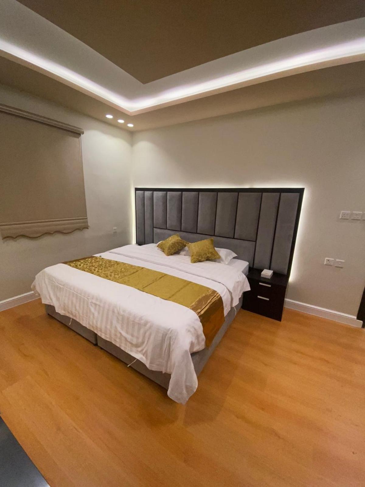فندق ادوماتو Adomato Hotel Dawmat al-Jandal Ngoại thất bức ảnh