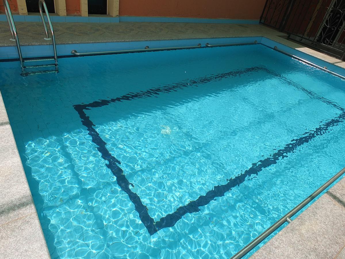 فندق ادوماتو Adomato Hotel Dawmat al-Jandal Ngoại thất bức ảnh